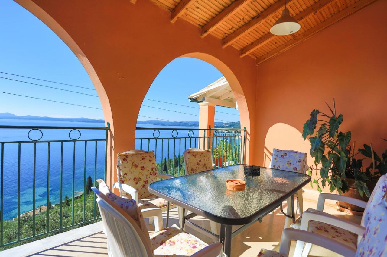 Seaview Calypso Villa Nisaki  Bagian luar foto
