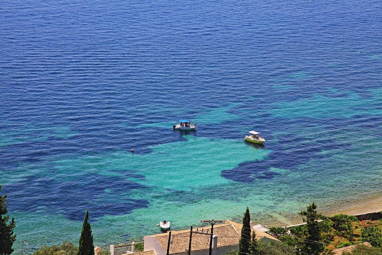 Seaview Calypso Villa Nisaki  Bagian luar foto